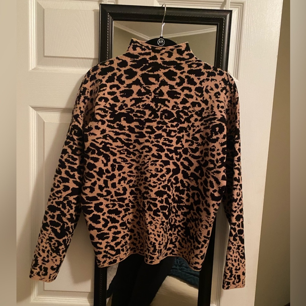 Tahari leopard print mock turtleneck sweater